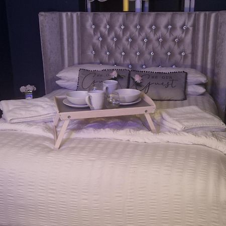 Lenox Bed And Breakfast Hale  Exteriör bild